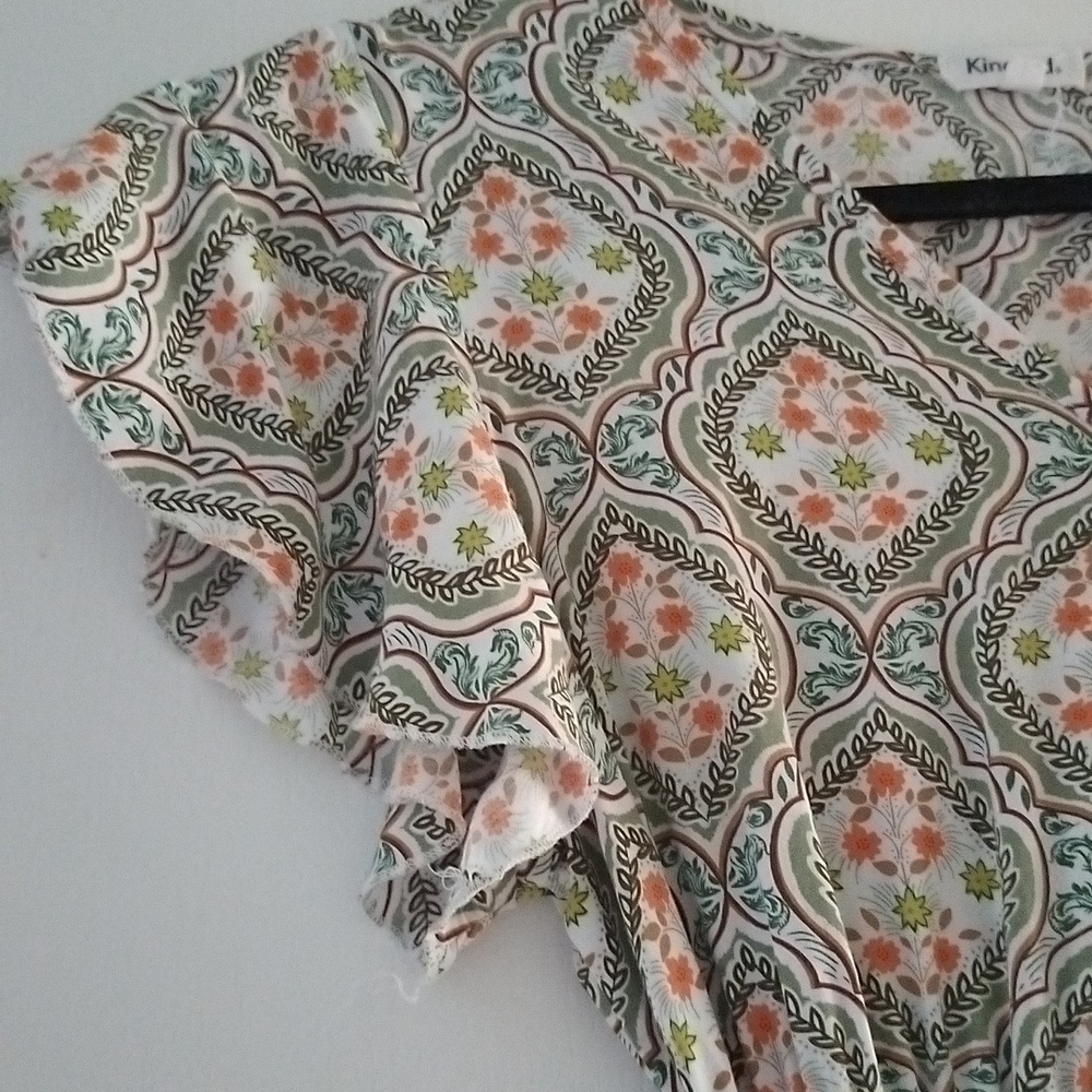 kindred Ruffle Dress. - Picture 2 of 6